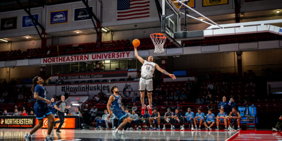 Women's basketball falls to Florida in buzzer-beater, routs Northeastern at  home